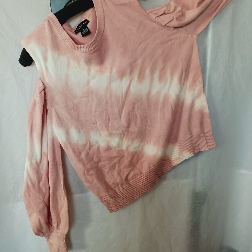 Womens sweaters - Picture 2 of 4